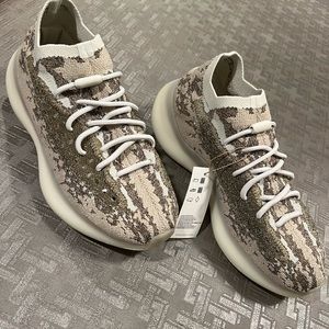 Yeezy boost 380 GZ0473 🆕